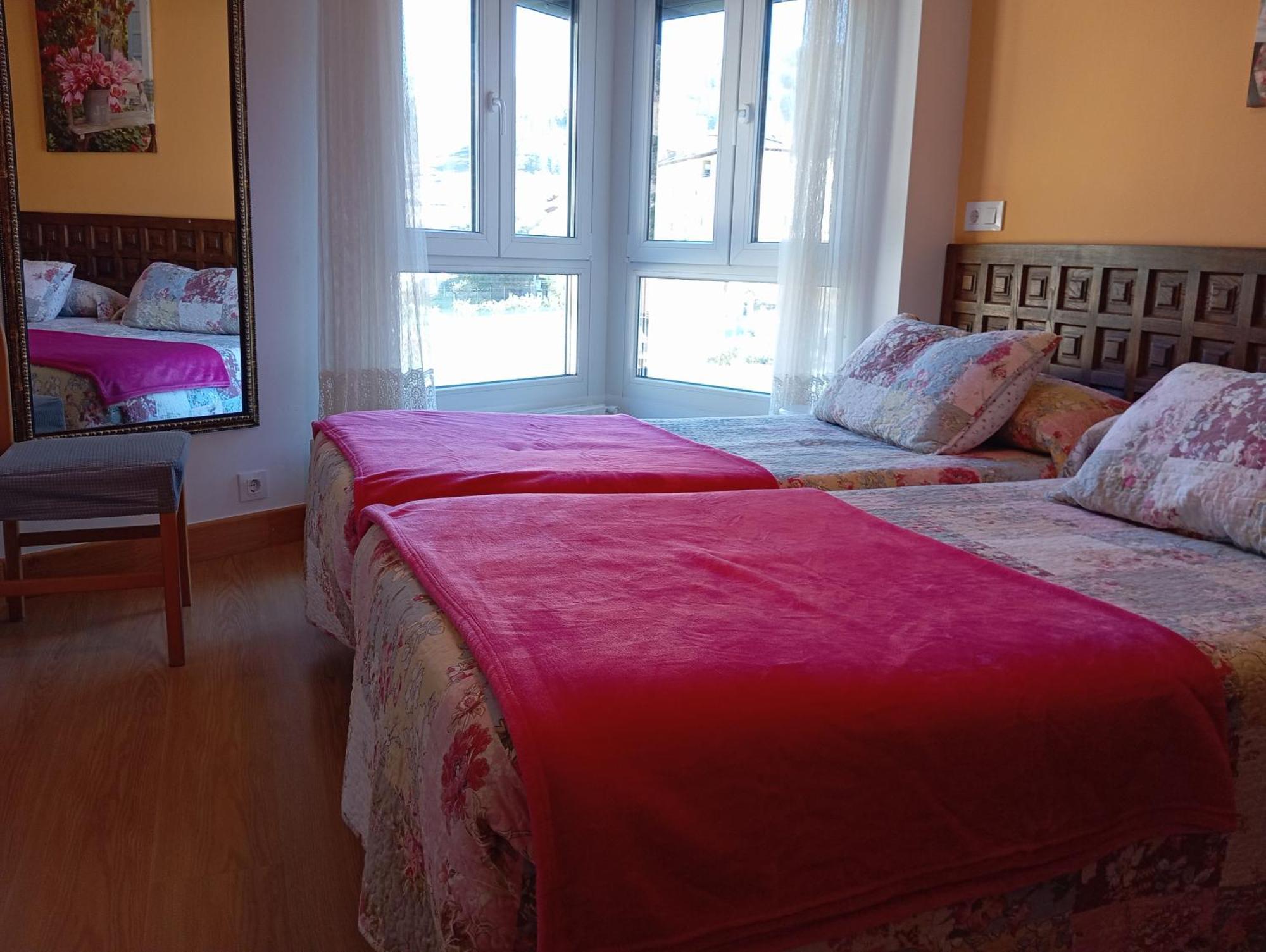 Apartamento Peñalabra Potes Bagian luar foto