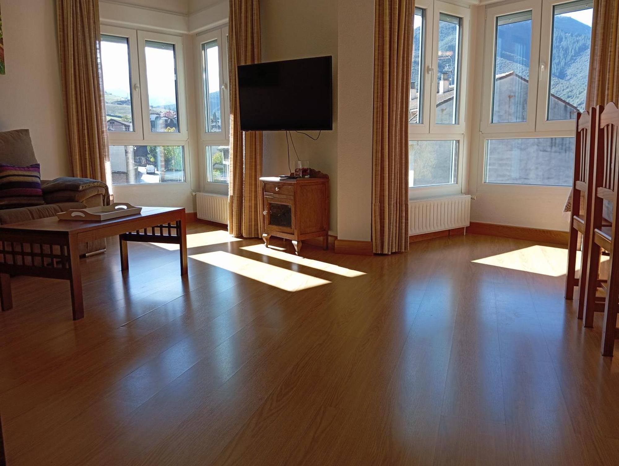 Apartamento Peñalabra Potes Bagian luar foto