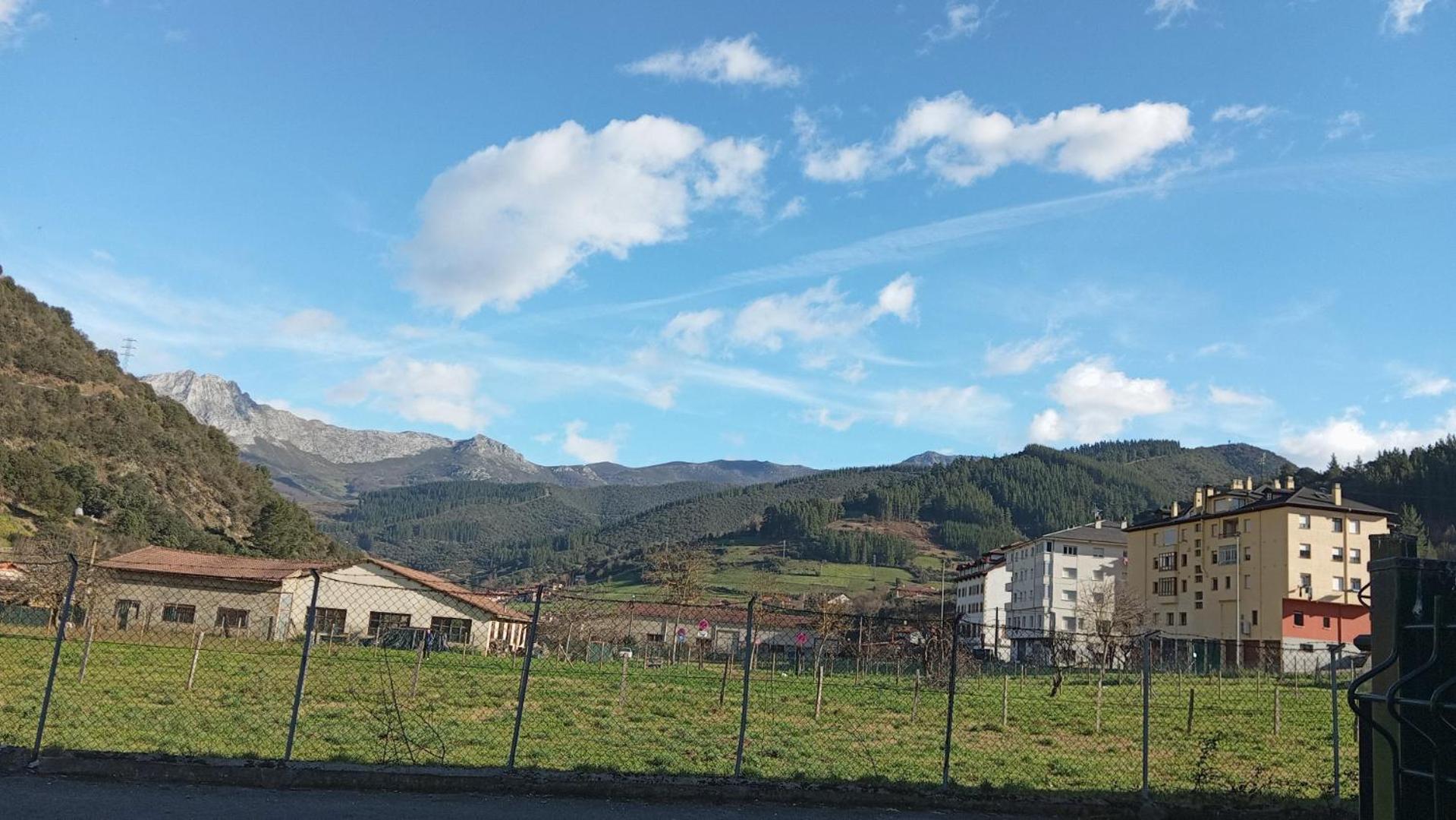 Apartamento Peñalabra Potes Bagian luar foto
